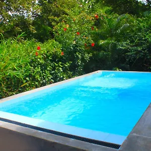 https://sunrise-cottage.kandyhotelsnow.com